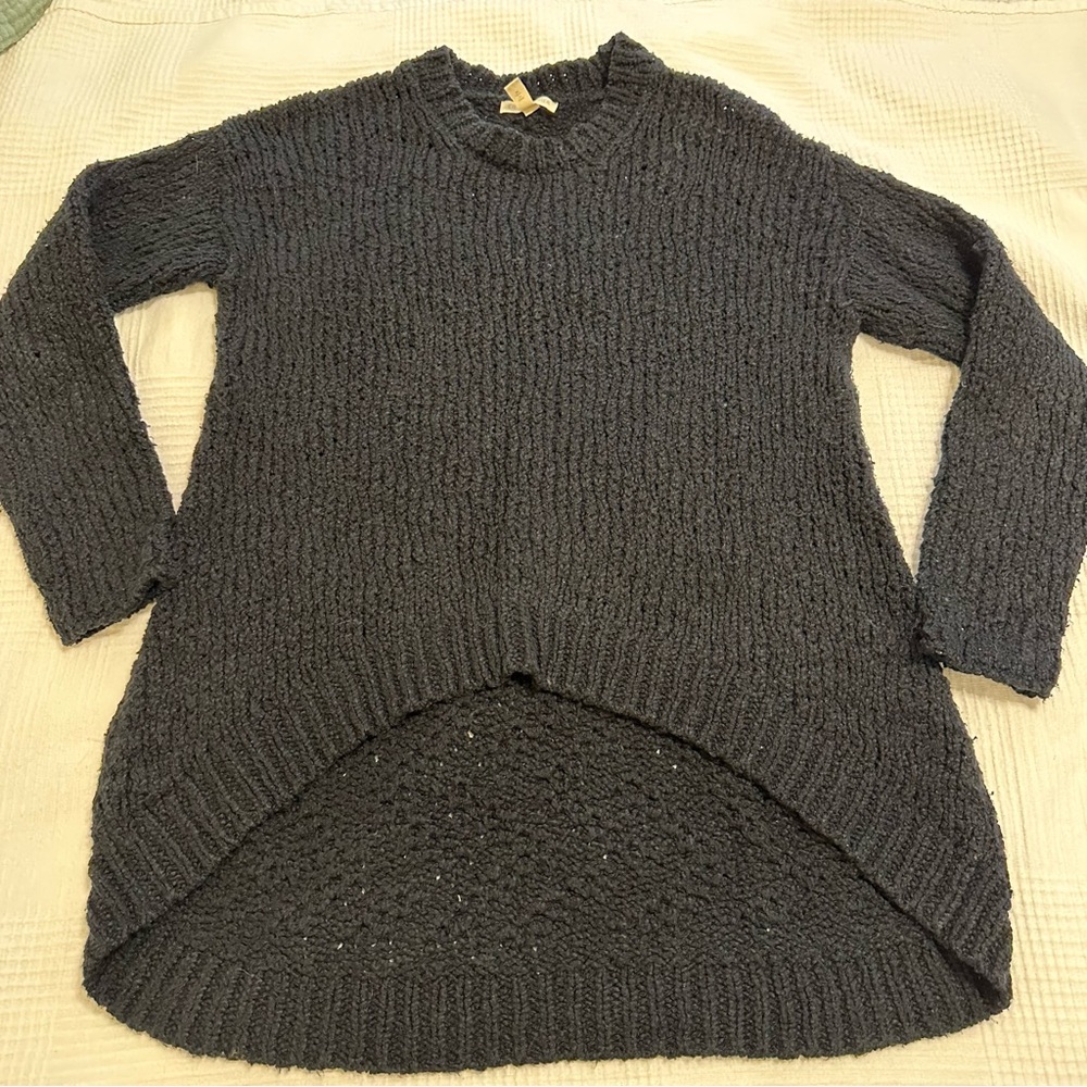 ⭐️⭐️ Eileen Fisher Large knit black sweater sz XS Shorter in front EUC